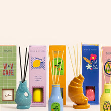 Load image into Gallery viewer, Wick and Vessel - Limone Fresca Diffuser 100ml