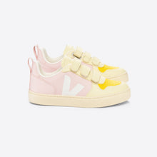 Load image into Gallery viewer, Veja x The Animals Observatory - Chromefree leather V-10 trainers in TAO Petale
