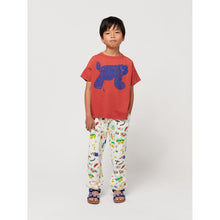 Load image into Gallery viewer, Bobo Choses - red t-shirt with blue cat print
