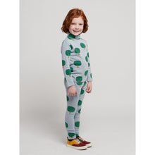 Load image into Gallery viewer, Bobo Choses - Pale blue leggings with all over green tree print
