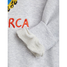 Load image into Gallery viewer, Mini Rodini - grey melange sweatshirt with blue embroidered parrot motif
