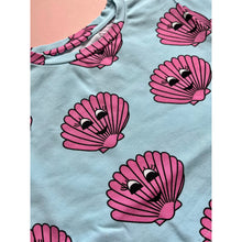 Load image into Gallery viewer, Hugo Loves Tiki - Blue Shell Crop Top
