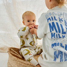 Load image into Gallery viewer, Claude &amp; Co - Oaty Milking It Wave T-shirt
