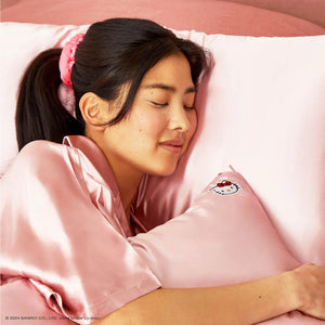Kitsch  - Hello Kitty Satin Pillowcase