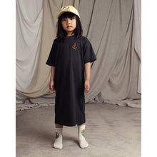Load image into Gallery viewer, Mini Rodini - black t-shirt dress with embroidered red anchor on chest

