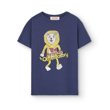 Load image into Gallery viewer, The Animals Observatory - Rooster T-shirt in Blue Lion
