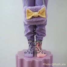 Load image into Gallery viewer, Wauw Capow - Glitter Leo Socks
