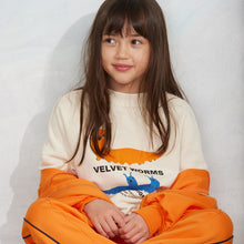 Load image into Gallery viewer, Mini Rodini - Velvet Worm Sweatshirt
