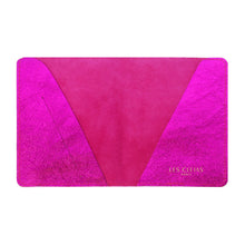 Load image into Gallery viewer, Les Cléias  - Metallic Pink Leather Passport Holder
