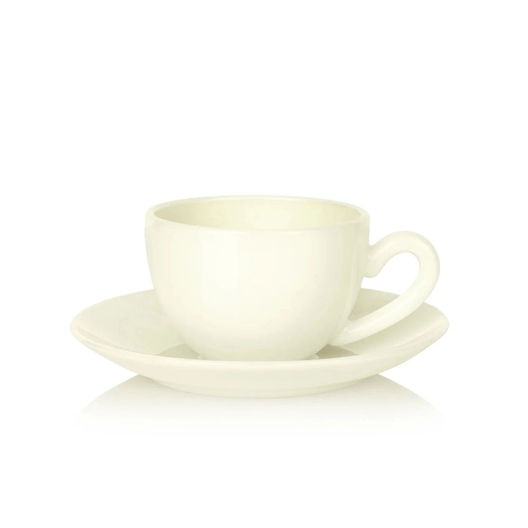 Lucie Kaas - MILK Cup with Saucer in Vanilla